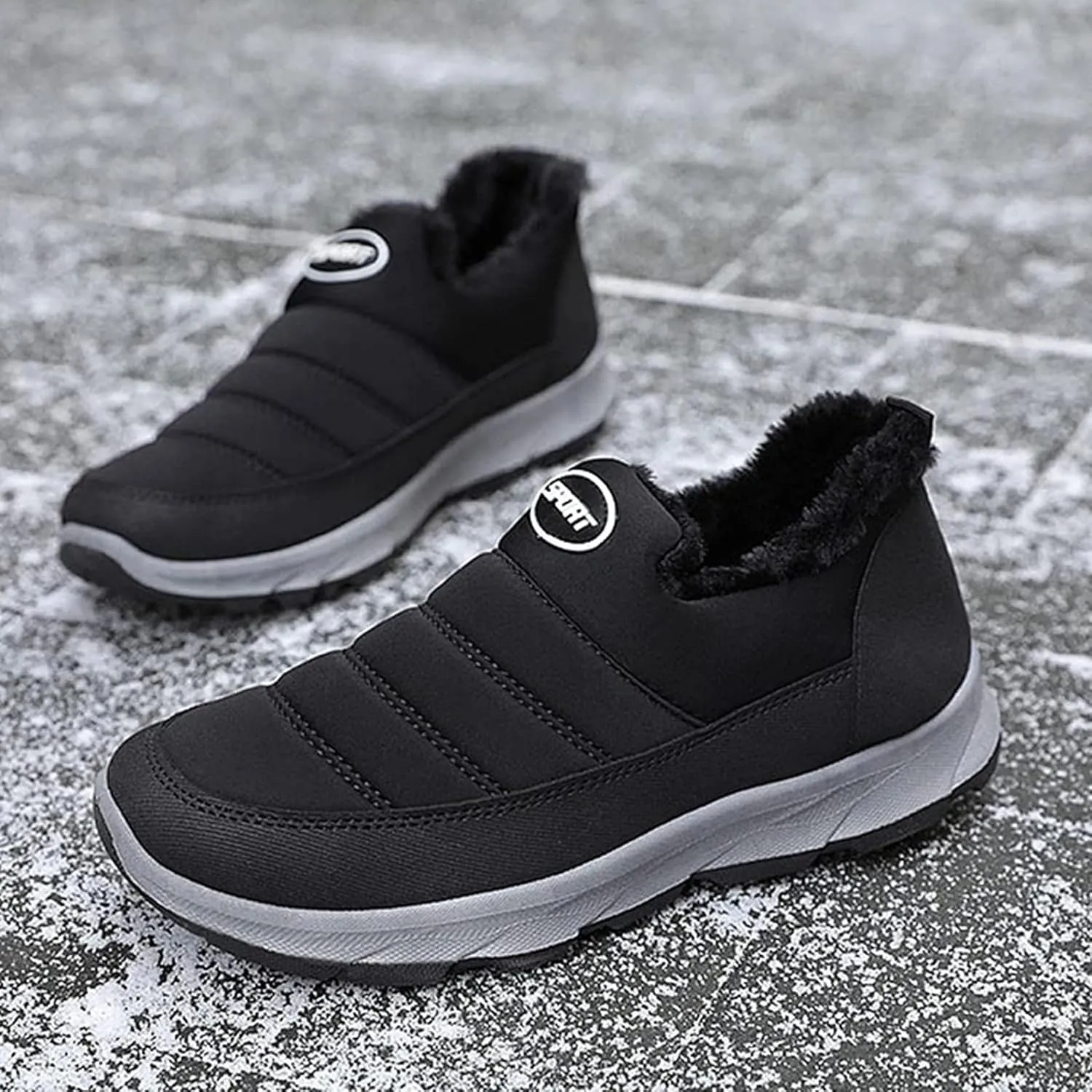 Yiozoi Men's Short Snow Boots Warm Plush Low Top Flat Shoes Soft Soles Windproof Men's Casual Walking Boots Non Slip